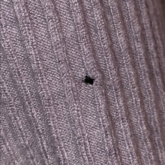 Women’s House Of Harlow Purple V-Neck Sweater Small - Picture 10 of 10